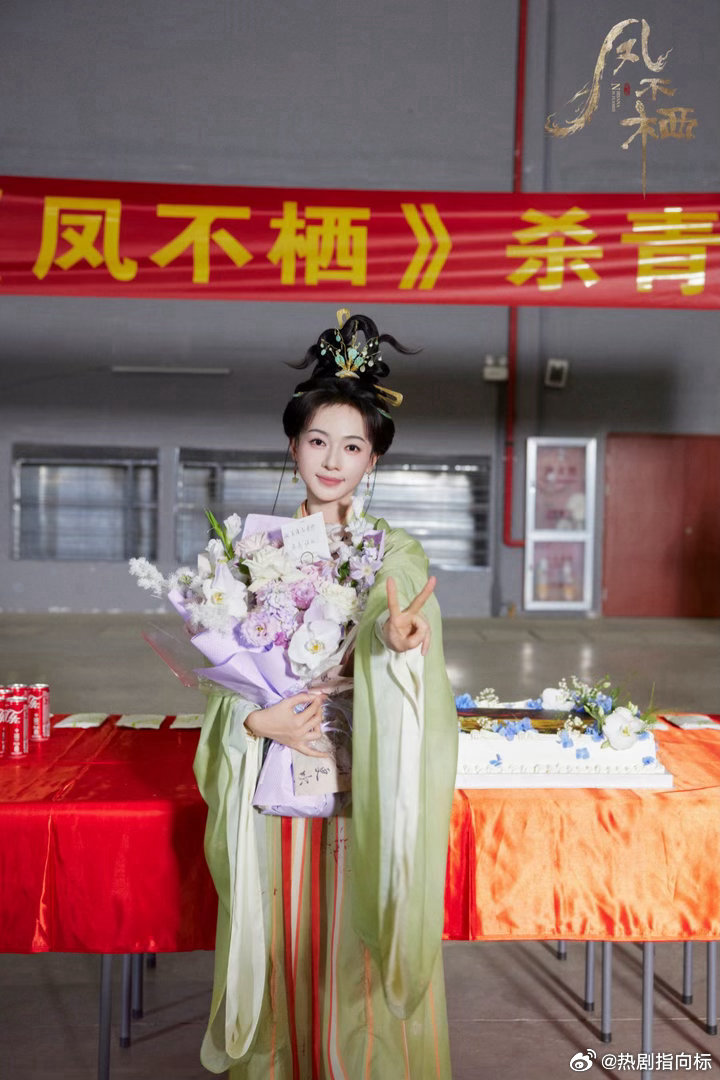吴谨言发文告别凤不栖、吴谨言长文告别凤不栖围观下啦，吴谨言发文告别凤不栖，可以有