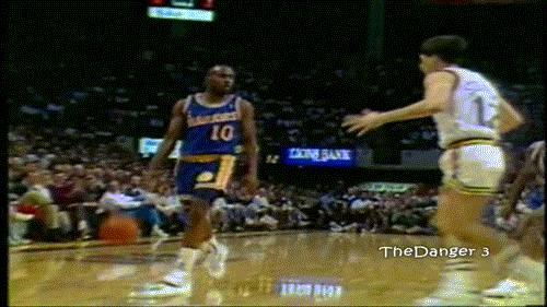 就一招！现在这种变向在NBA绝版！认识他是谁吗？脚踝终结者训练营 ​​​
