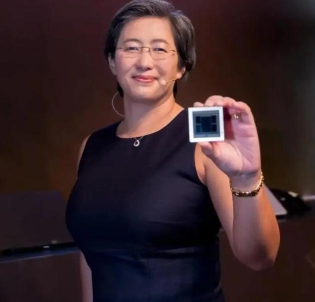 吃着大陆的红利还一边捅刀！
女儿苏姿丰的AMD在中国大陆赚得盆满钵满，10月17