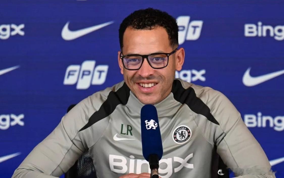 罗森尼尔：带队踢欧冠是我的梦想，要努力避免踢16强附加赛北京时间1月22日凌晨4