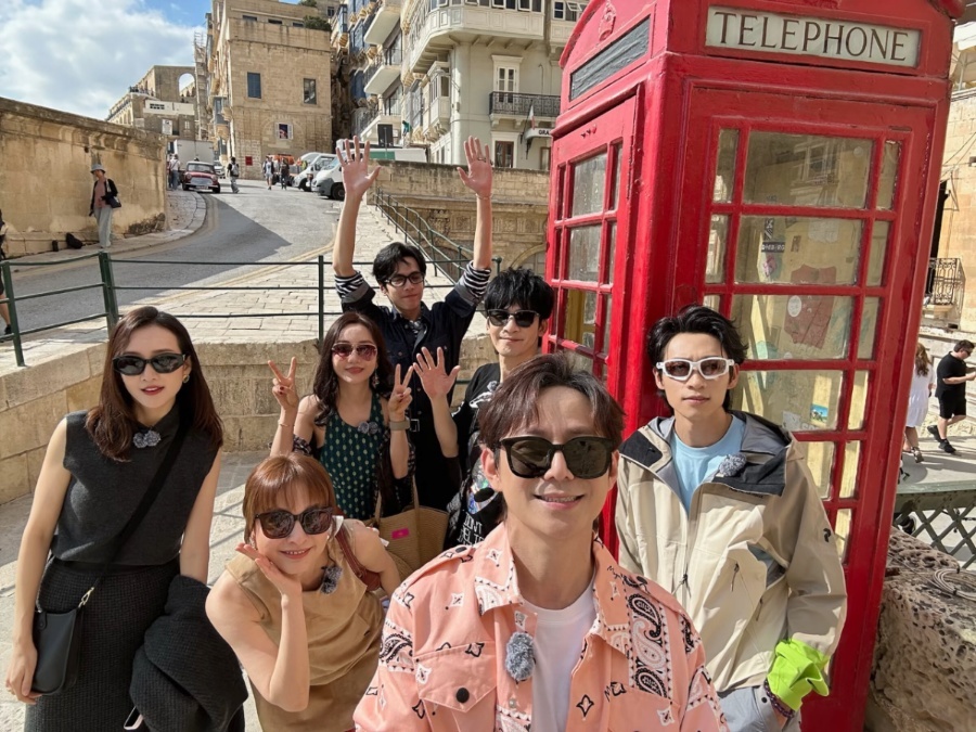 大侦探生日整了个大蒸蛋大侦探 十年追光，今日以蒸蛋为冕。烟火气里藏着最真的仪式感