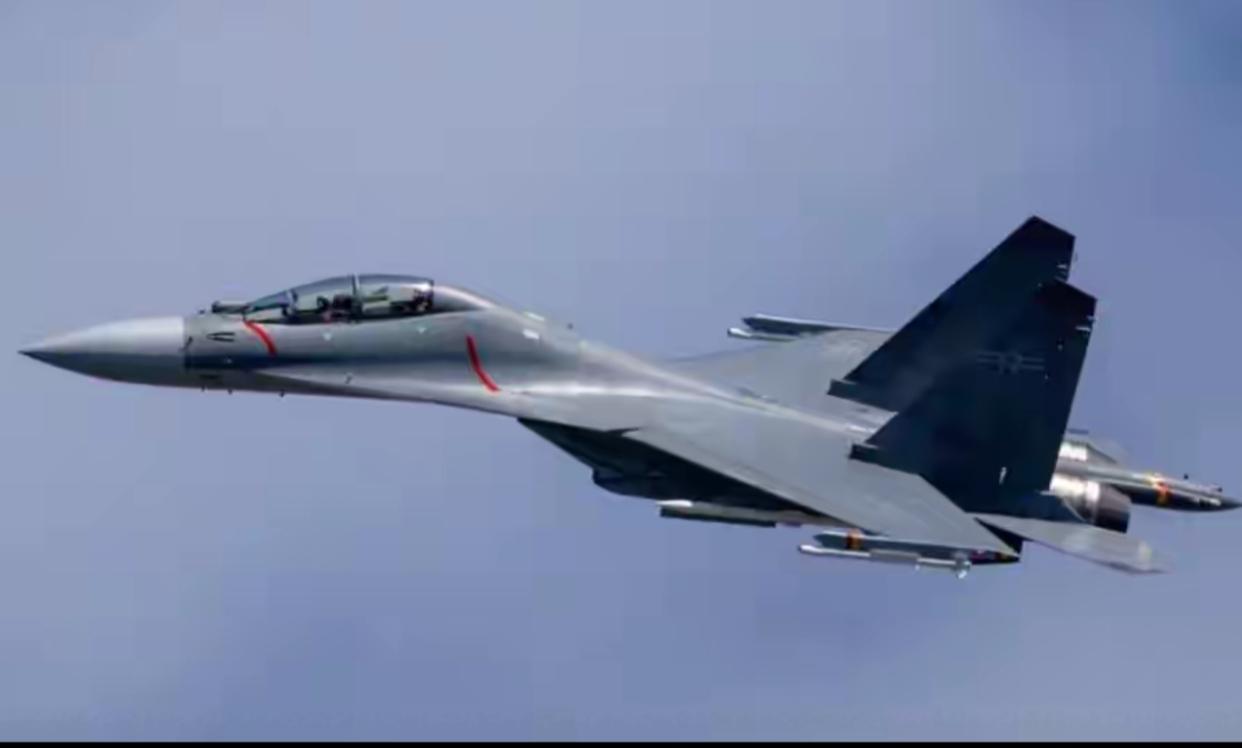 中国和埃及两国军队最近交流频繁，歼16、空警500等机型刚从埃及回来，接着又要再