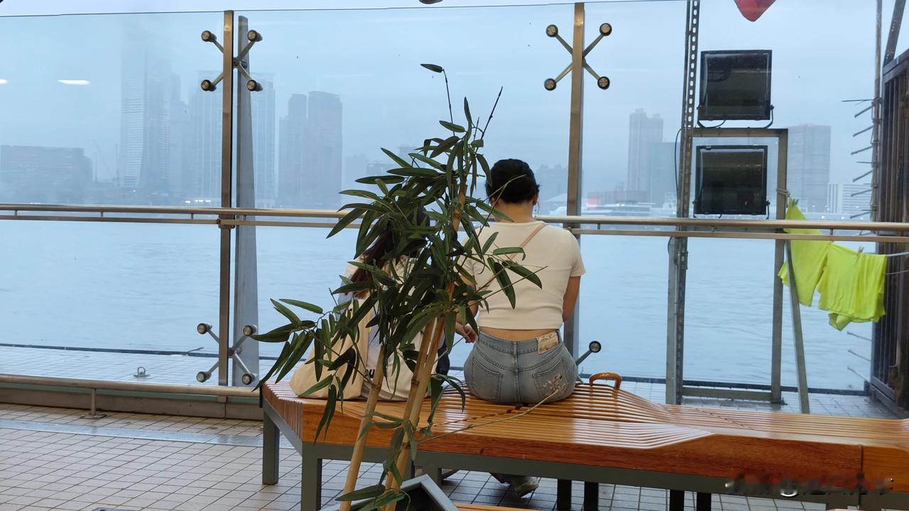 70后人生大任务，在儿子娶妻后就交卷了，以后年轻人的日子自己去过，我的余生就是过