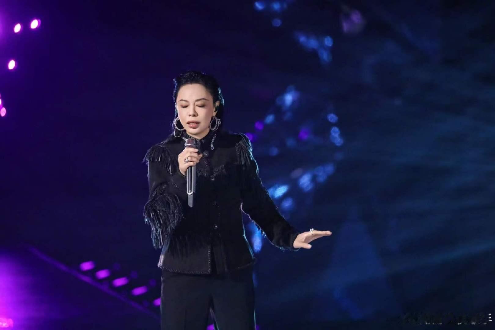 歌手回访十季十人阵容歌手2026歌手直播一场跨越十年的音乐重逢，十位歌手走心回访