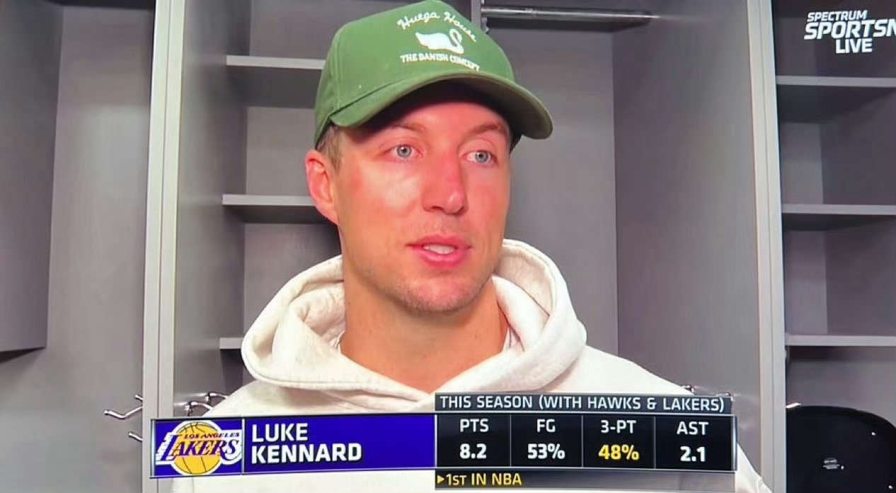 肯纳德谈詹姆斯：“我们依然有他（勒布朗）在阵中引领我们，成为我们需要的领袖之声。