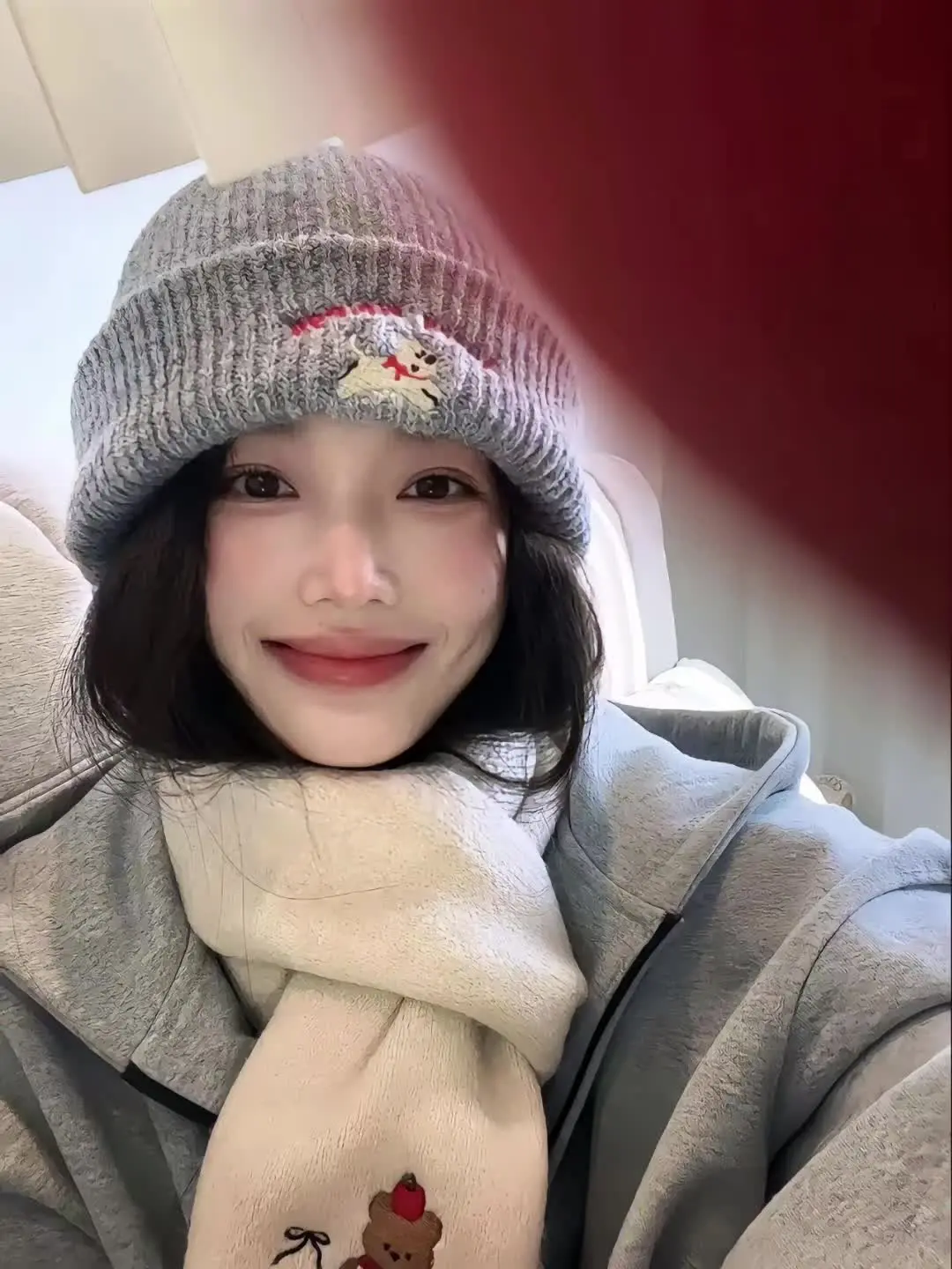 等有对象 我的官宣文案就是“大家好 我的爱情睡醒了”