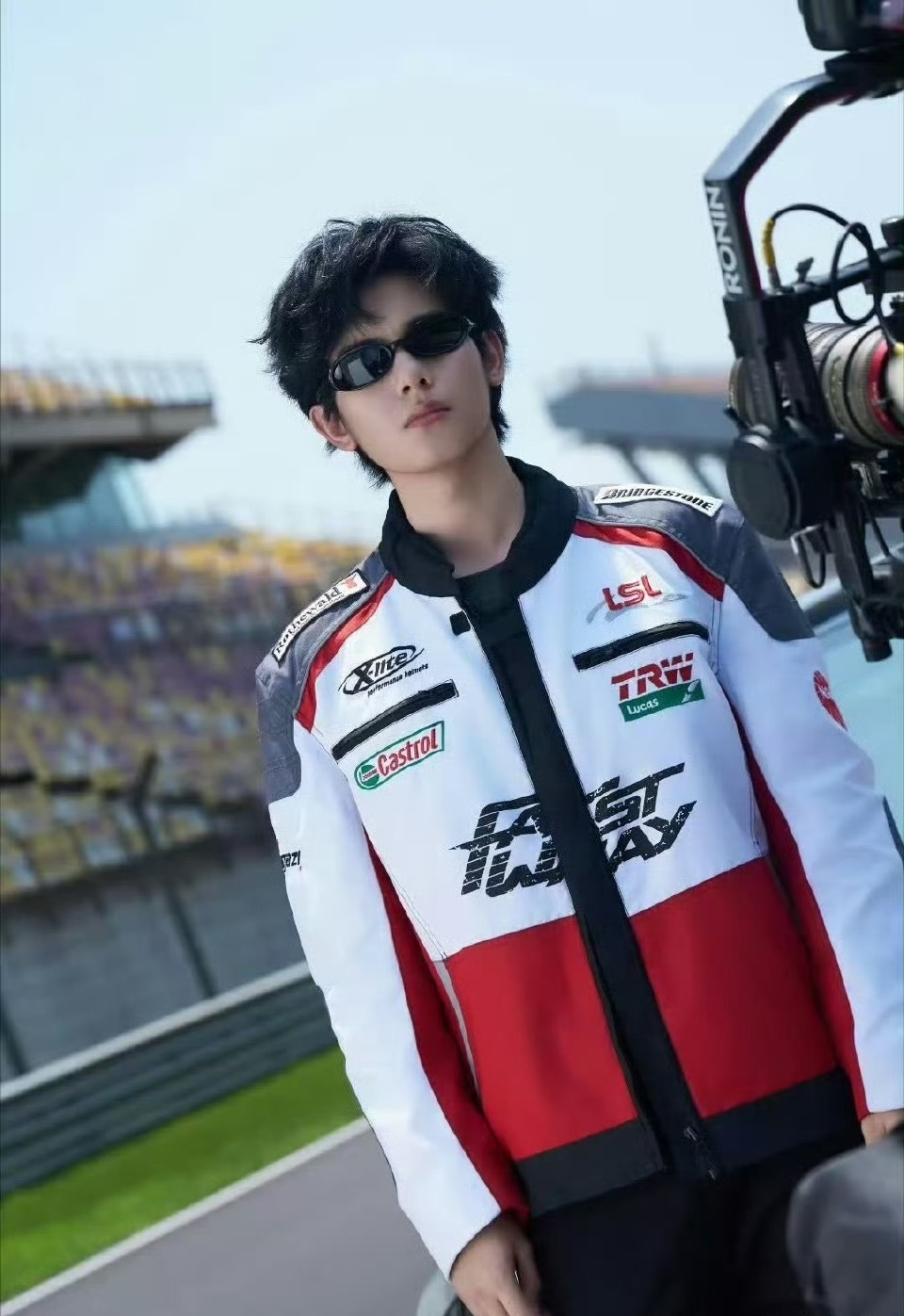 飞驰人生3里竟然有黄景瑜、范丞丞、王安宇、胡先煦，再加主演沈腾，好好好，你们这是