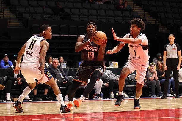 根据美国媒体The Stein Line记者Jake Fischer的消息，金州