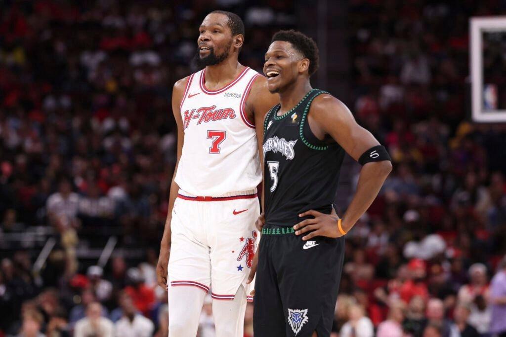 随着火箭队季后赛出局，🤔你希望哪支球队夺得总冠军？NBA点赞成金 休斯顿火箭