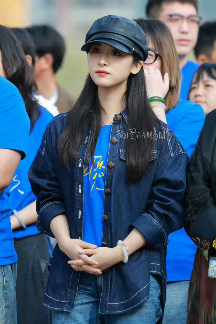 张晚意沈月新剧今日开机但愿人长久 新剧《但愿人长久》今日佛山开机，张晚意饰演随性