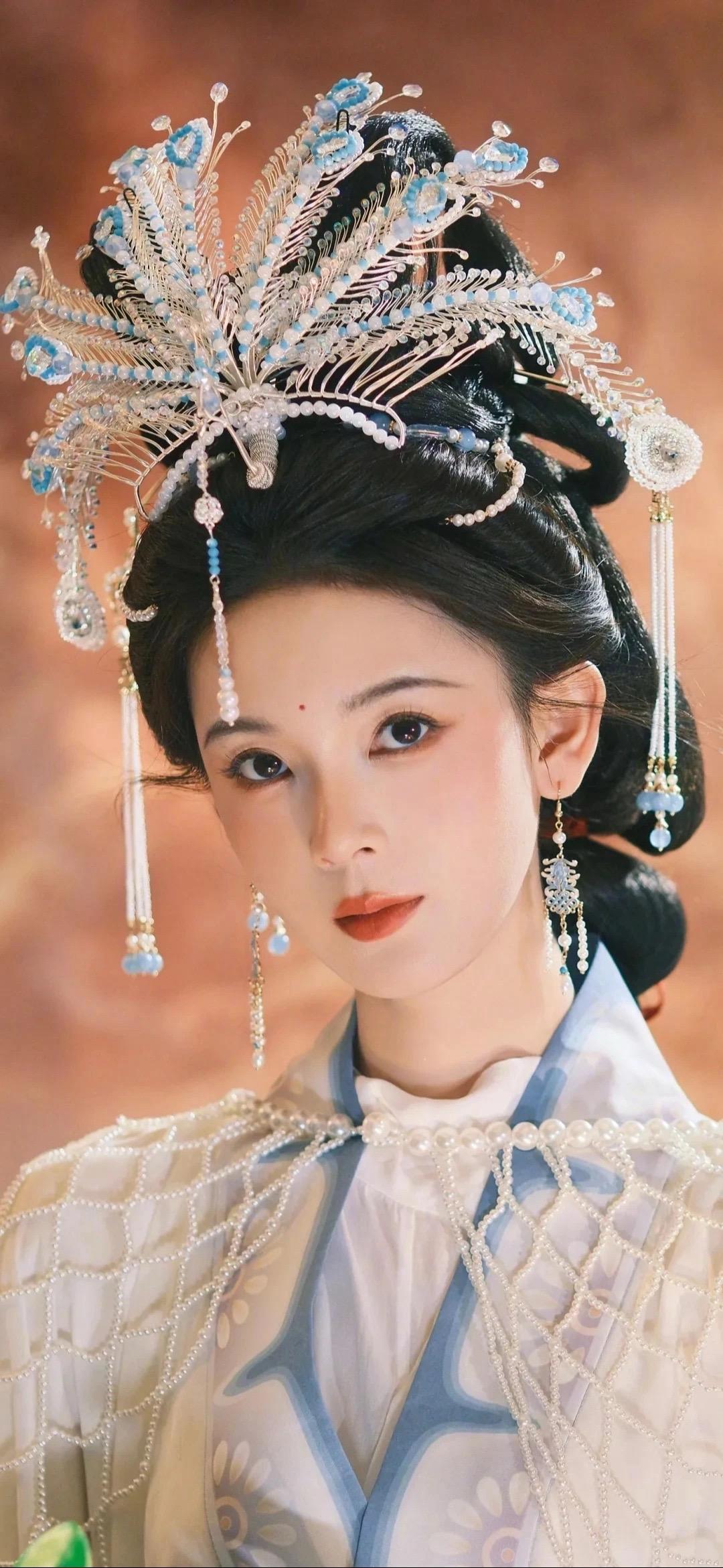 陈瑶 女儿国国王