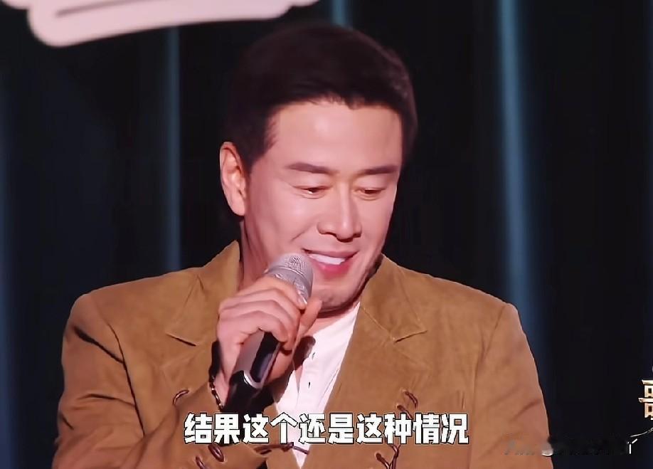 “你们为什么不留下来让我多唱几首歌呢？”53岁杨坤红着眼眶回应《歌手2026》被