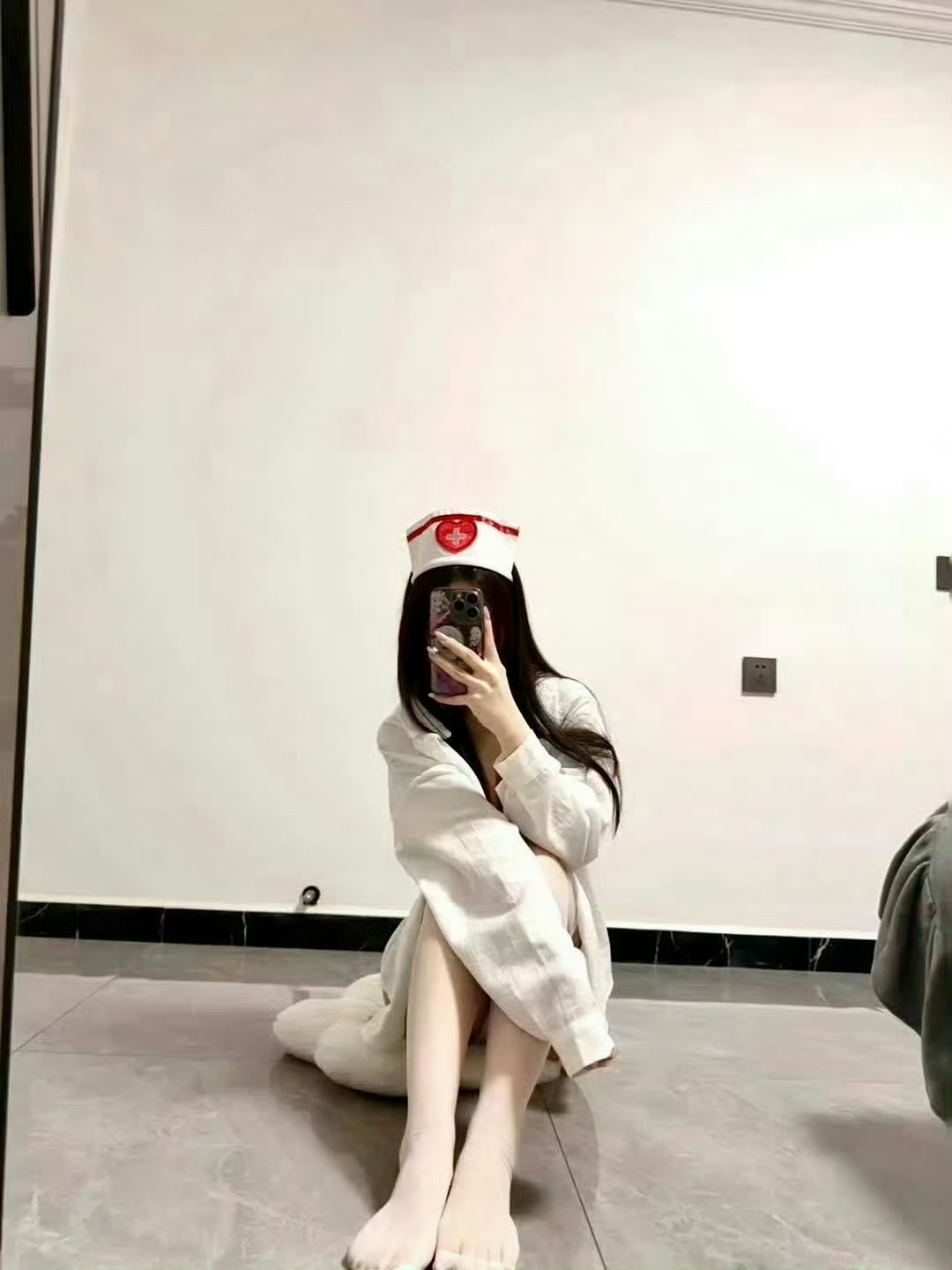 第一次穿护士装有点小惊喜 ​​​[航天员]  ​​​
