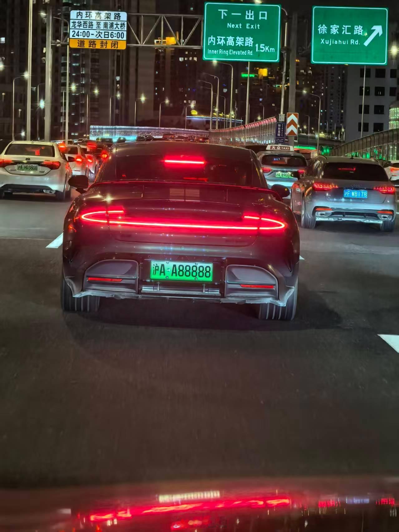确实厉害新能源🐆号就不打码了，这个号码确实不允许低调新能源汽车纯电动汽车小米s