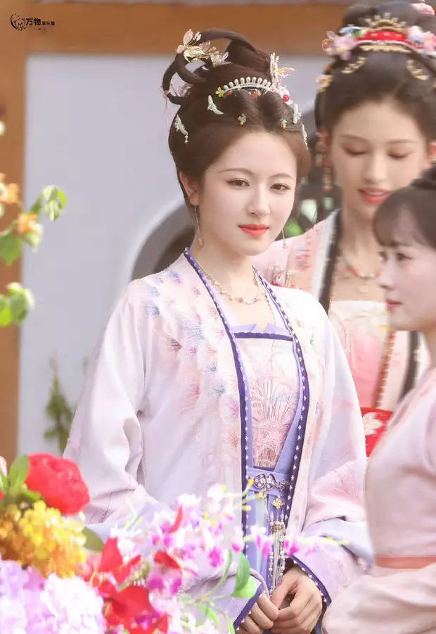 李兰迪路透不是长这样吗？怎么到剧里就胖成她二大娘了？ ​​​