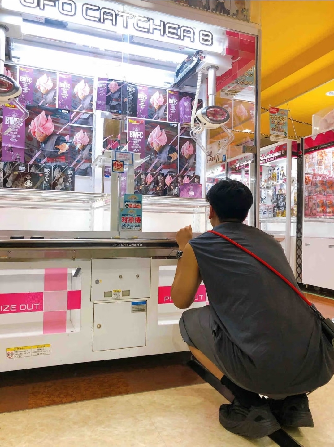 彭于晏伦敦偶遇彭于晏之发现相机📸无论过去多久，对于自己热爱的都好好使用与保护，
