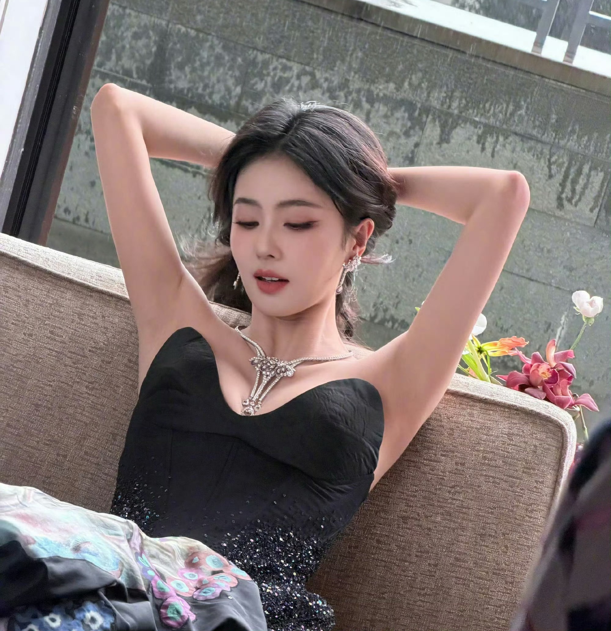 饱饱泥补药这样哇妈妈满脑子皇色废料哇 ​​​