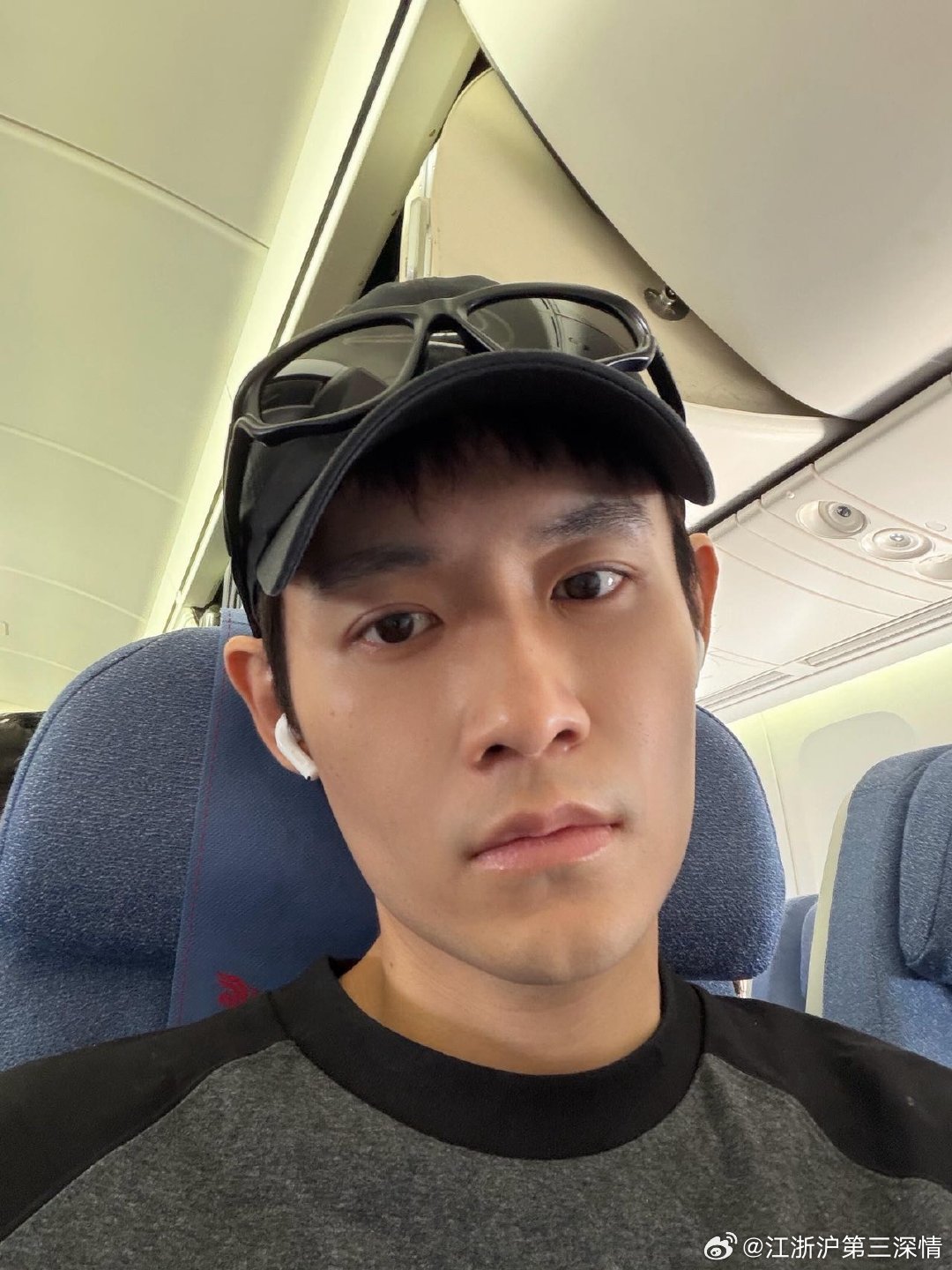 舒淇彭楚粤燃少师徒售后李雪琴彭楚粤桃花坞坞民再聚 最打动人的永远是真心，舒淇多年