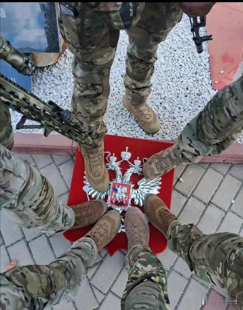 以血还血！格鲁吉亚志愿营抵达库尔斯克！

乌克兰格鲁吉亚志愿营抵达库尔斯克，并公