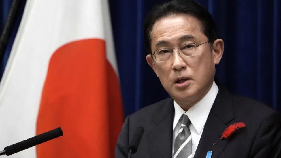 日本精英层彻底摊牌了！日本精英层恐怕已经达成了一个共识。
 
前两天，日本前首相