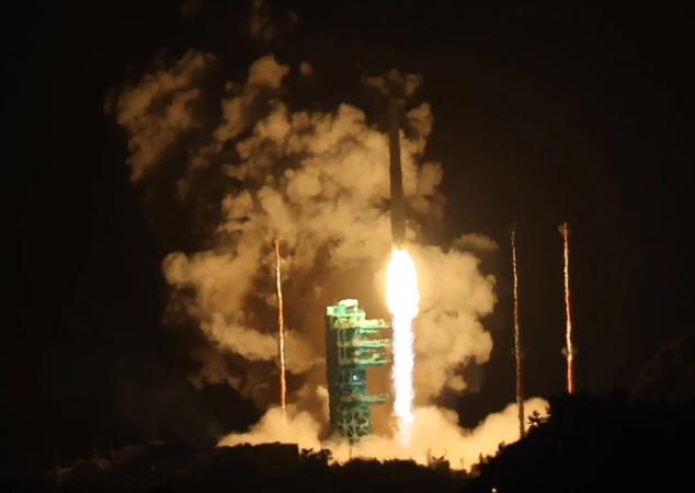 韩国“世界”号火箭第四次发射成功！

当地时间11月27日凌晨1时13分，韩国自