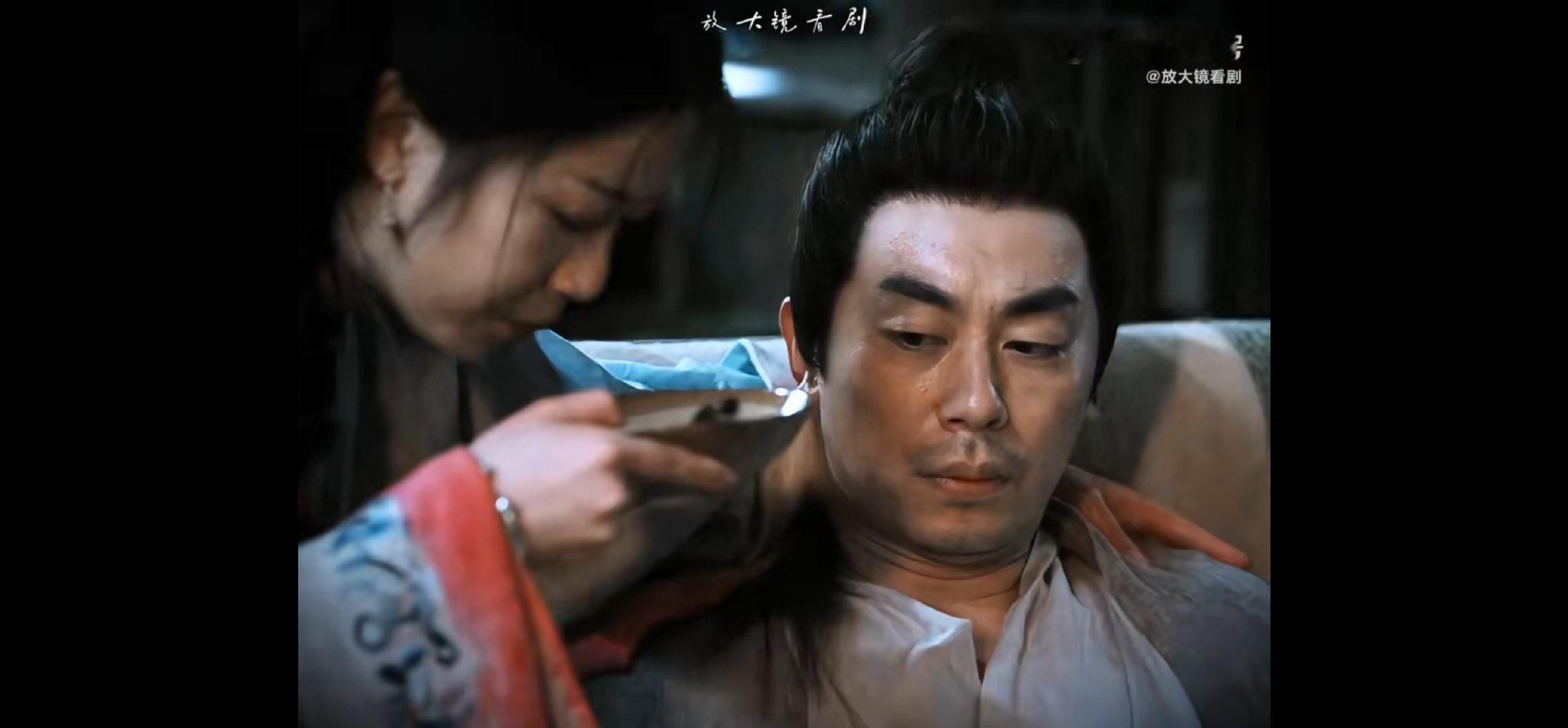 朱亚文向涵之相差18岁的CP感朱亚文的苏感和向涵之的灵劲完美契合，没有工业糖精，