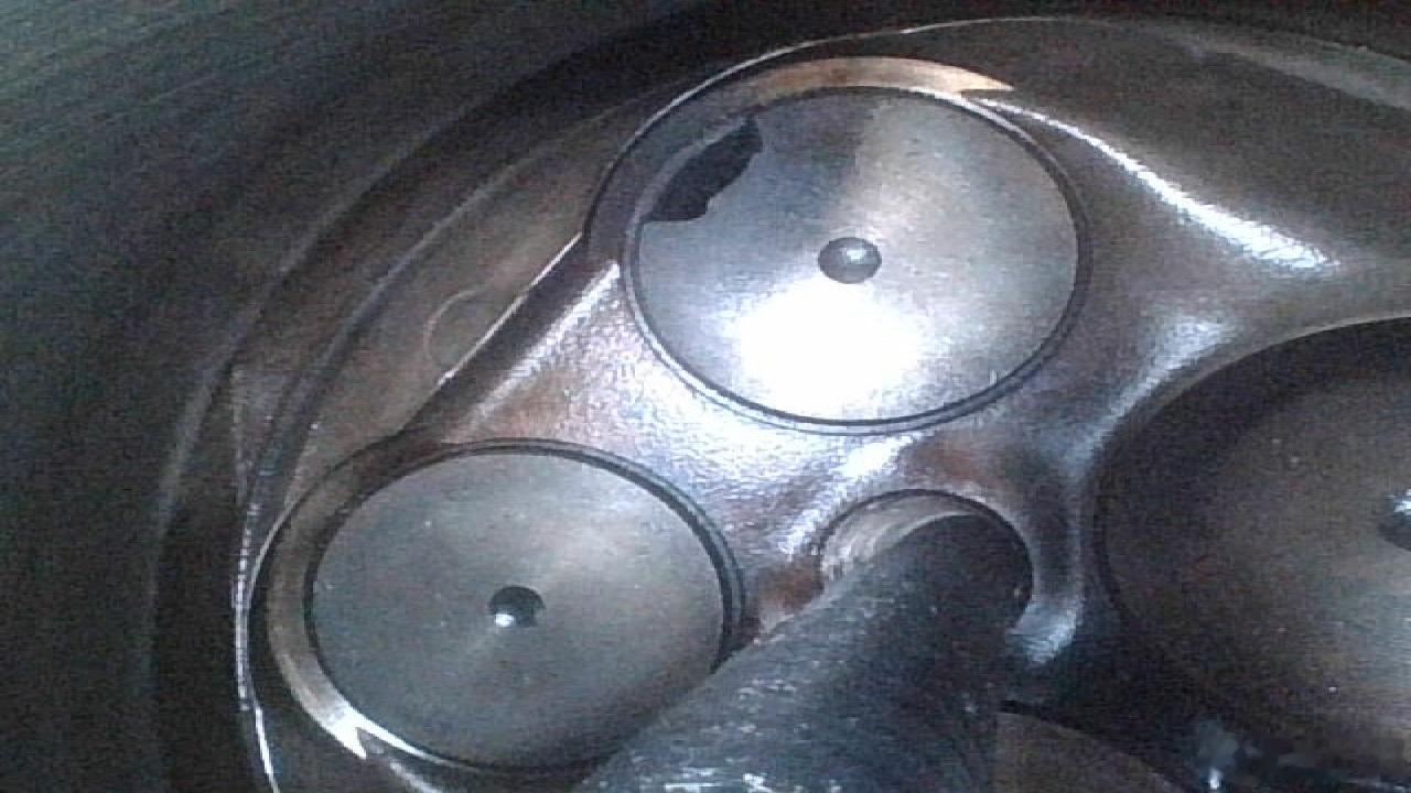 车主投诉【奔腾T77气缸盖破损多部件存隐患要求厂家更换发动机总成】车主马先生向汽