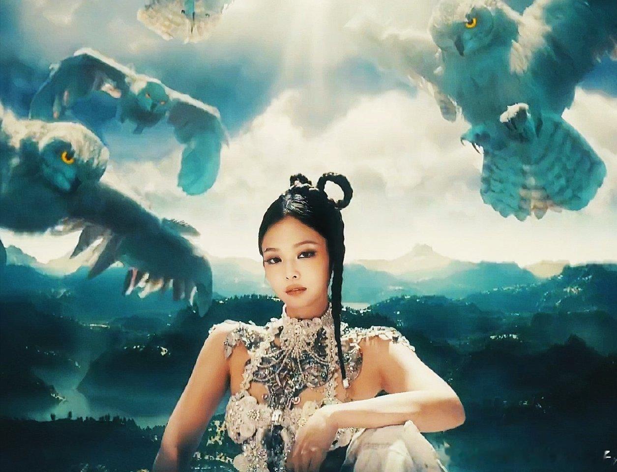 Jennie新歌ZEN  Jennie新歌《ZEN》服装造型真的开辟了新元素啊！