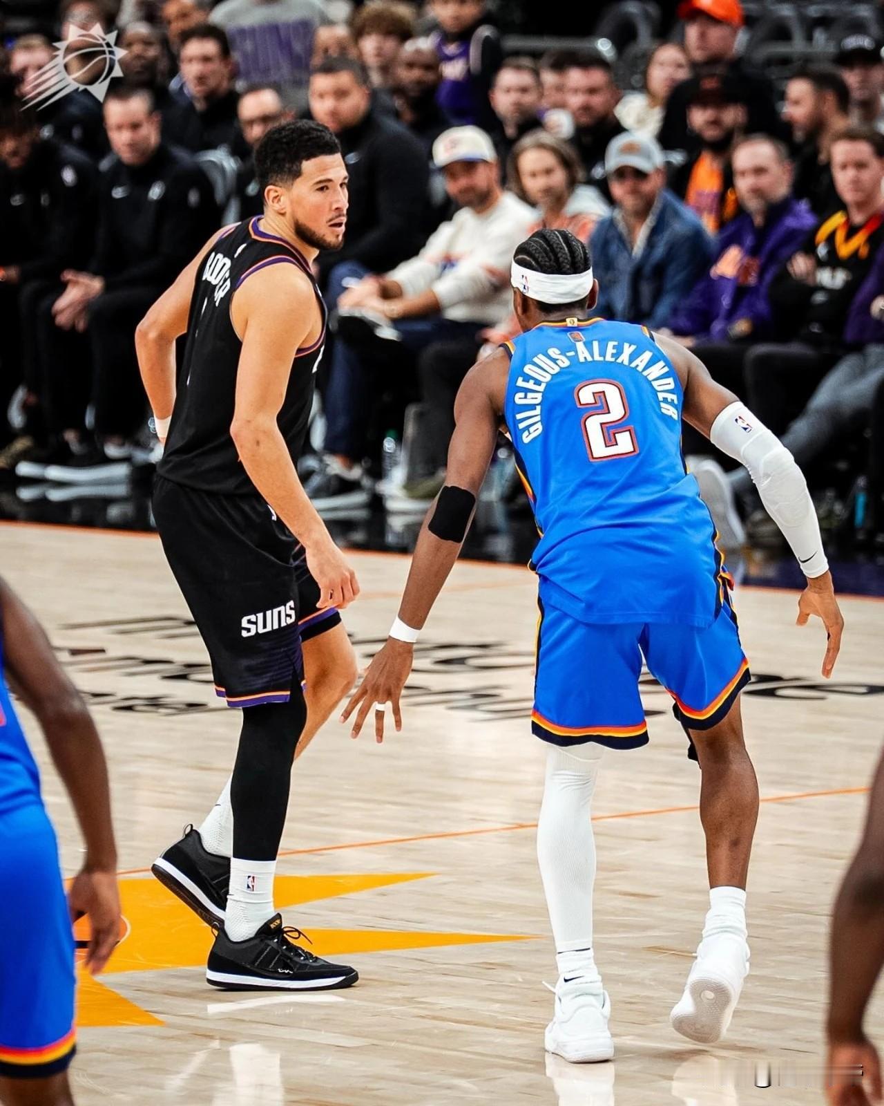 亚历山大想蝉联MVP？布克用一记绝命三分打破了亚历山大的美梦!

在今天太阳与雷