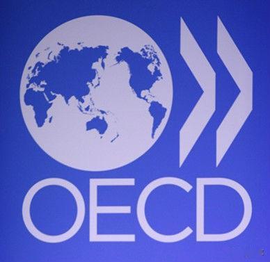 经合组织公布37个OECD成员国，2025年月度平均税后收入:美国4638美元仅