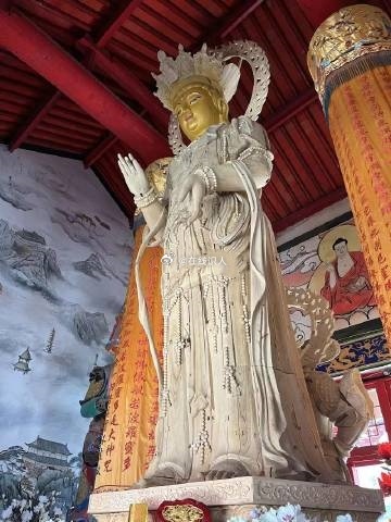 一个人学习好、事业强、婚姻美、家业兴，这都是好福气带来的，拥有好福气就会吸引美好