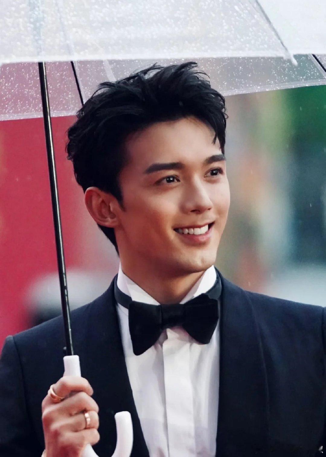 吴磊、杨超越、张婧仪26号青岛到达，出席华表奖 ​​​