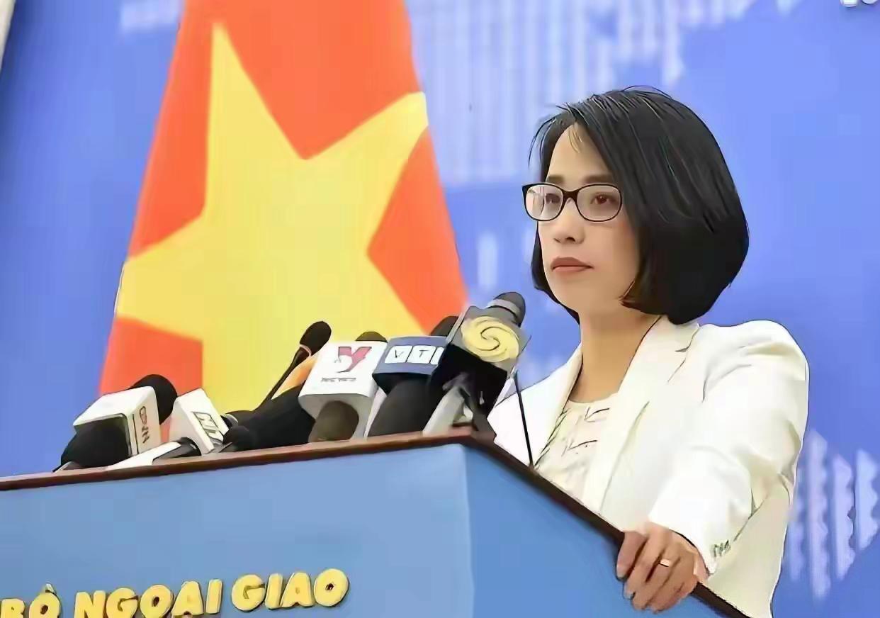 这下热闹了！
太平岛一声炮响，越南第一个蹦出来叫阵——问题是，太平岛台湾驻守七十