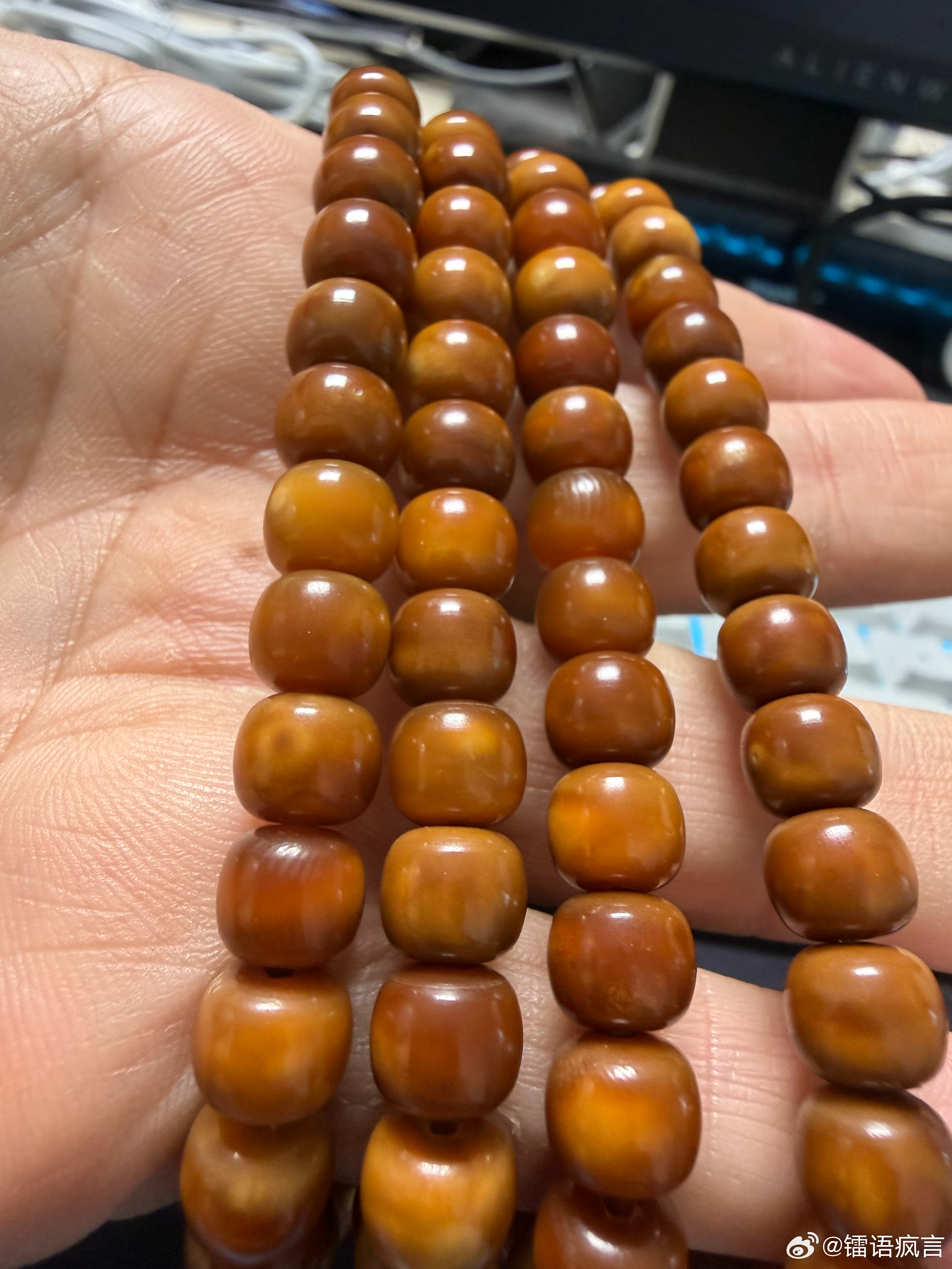 玉化龙脊菩提脖挂，又多了一串可以盘。