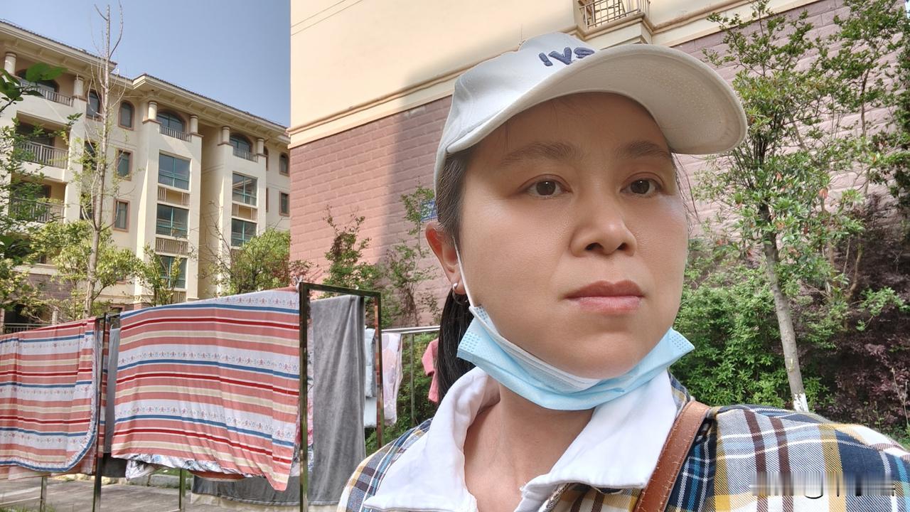 告诉大家一个扎心的真相，头条创作记录文字主打一个真实，用自己或者他人真实的经历，