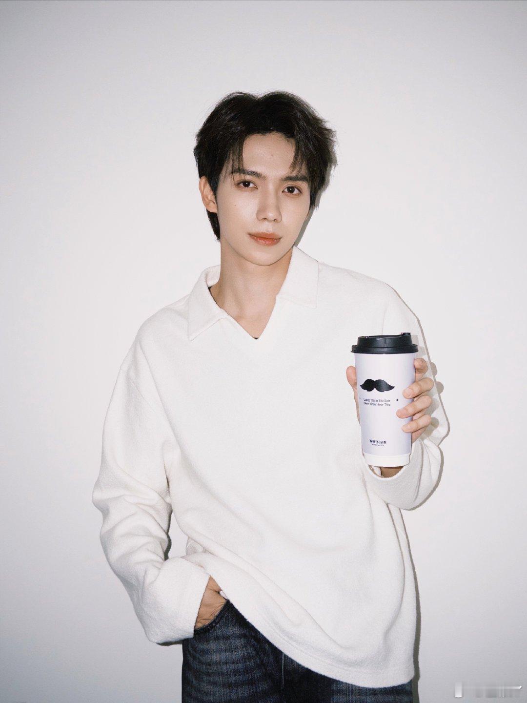 罗一舟大生意人 💚罗一舟李钦 晚安一舟✨告诉你一个秘密，我喜欢你已经超过两分钟