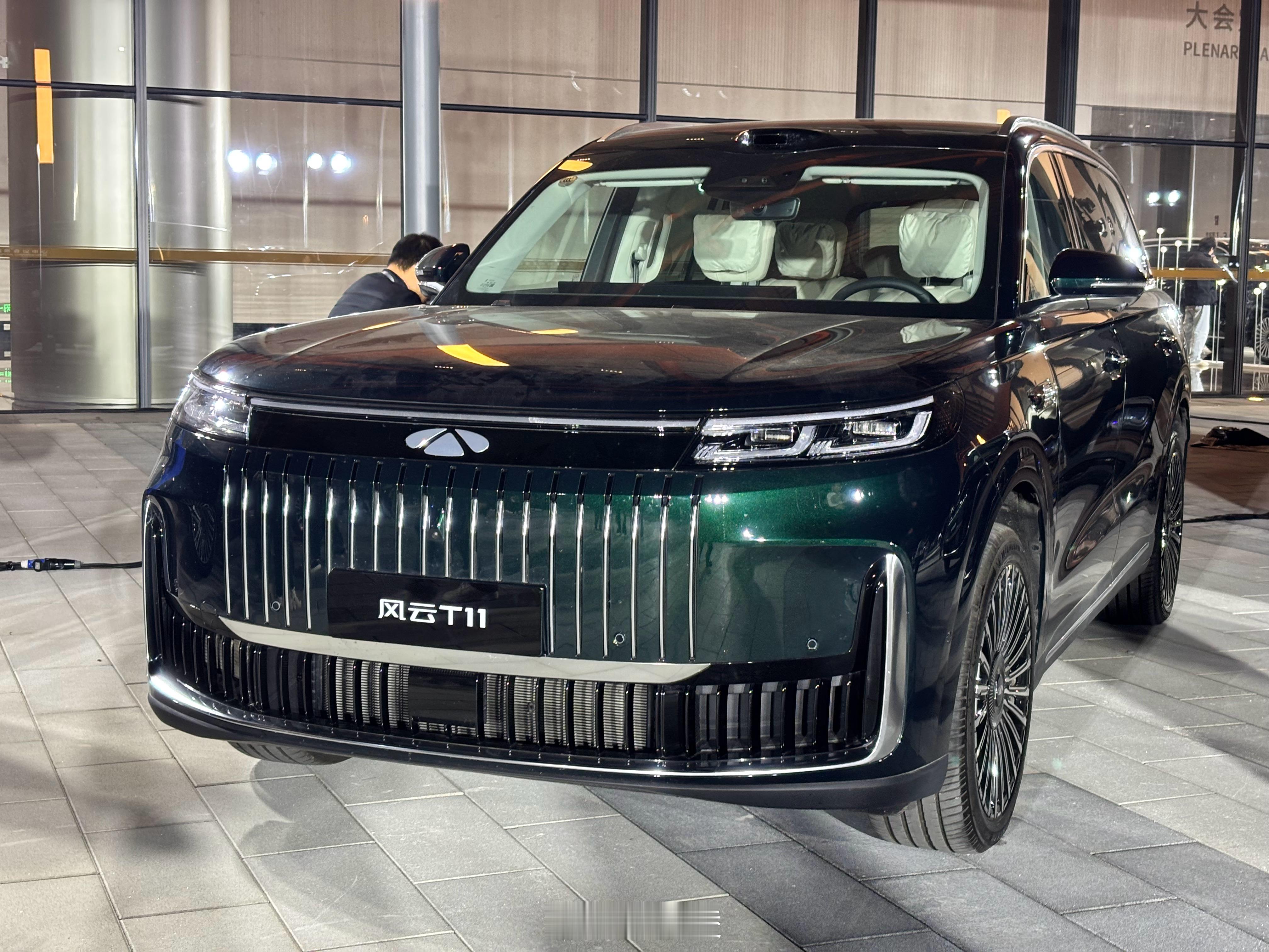 以前吹过牛x说没有男人会喜欢绿的，所以我喜欢黑的[微笑] ​​​