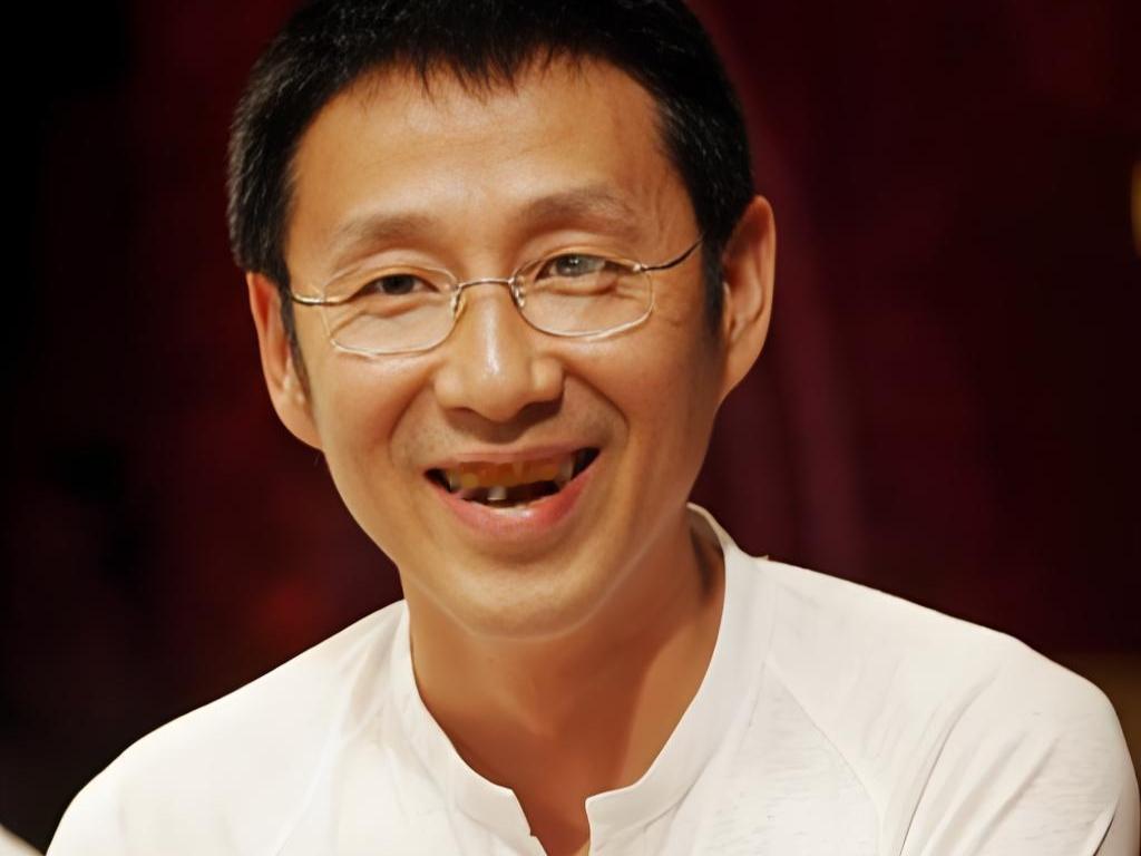 陈道明非常通透的一段话:
“我不羡慕当官的、有钱的，只羡慕两种人:一种是身体硬朗