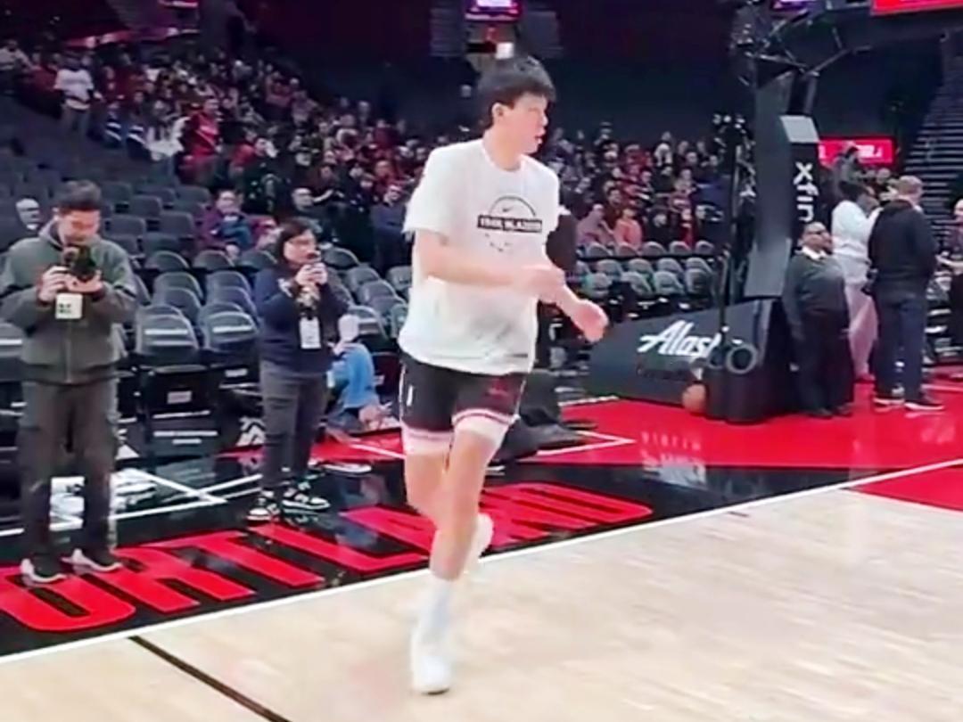 杨瀚森今天没上场，我们是被耍了吗？

开拓者前天对阵勇士，昨天杨瀚森被下放到发展