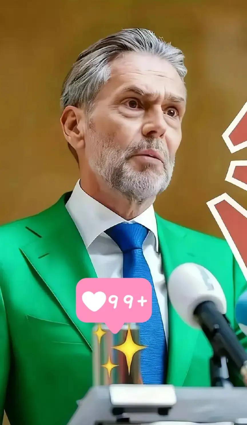 果不其然
荷兰突然正式宣布
2025年10月31日，荷兰正式启动2025年光刻机