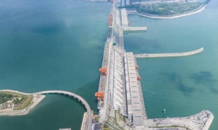 三峡大坝“账本”曝光：运行了20余年，2500亿投入如今回本了吗？

三峡大坝的