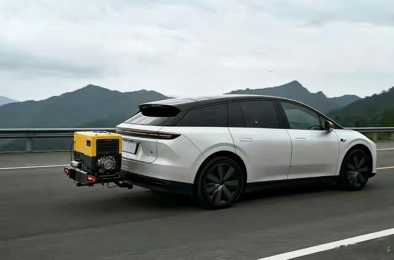 这是谁给理想i6 P的图太搞了吧有点……理想i6理想新能源汽车 ​​​