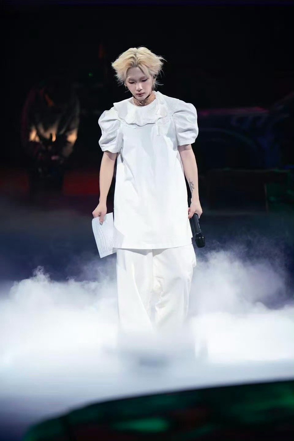 真诚才是周震南的必杀技 从艺术表达的“无舞台”到情感表达的“不设防”，周震南的逻