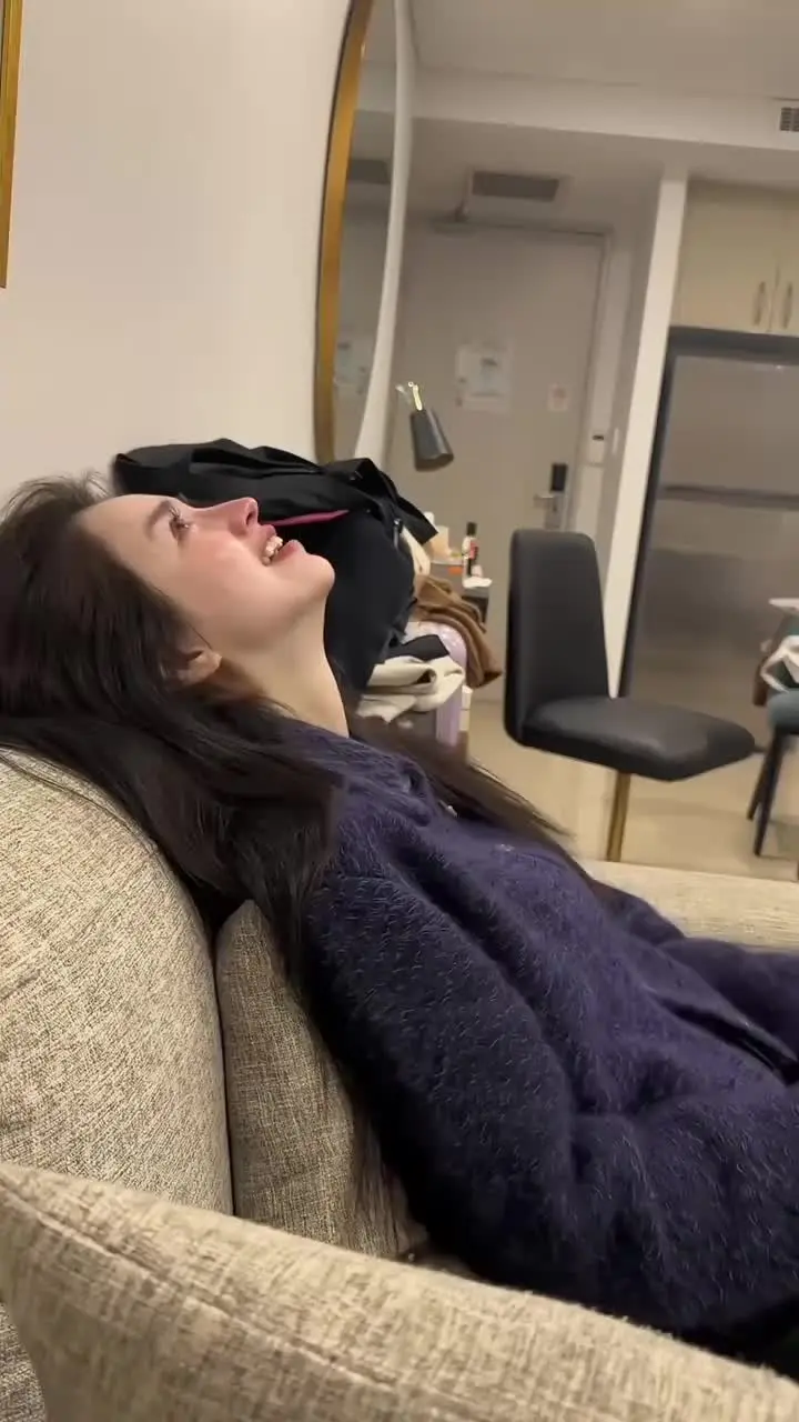 你在感情里掺了水 它们没有蒸发 而是变成了我的泪