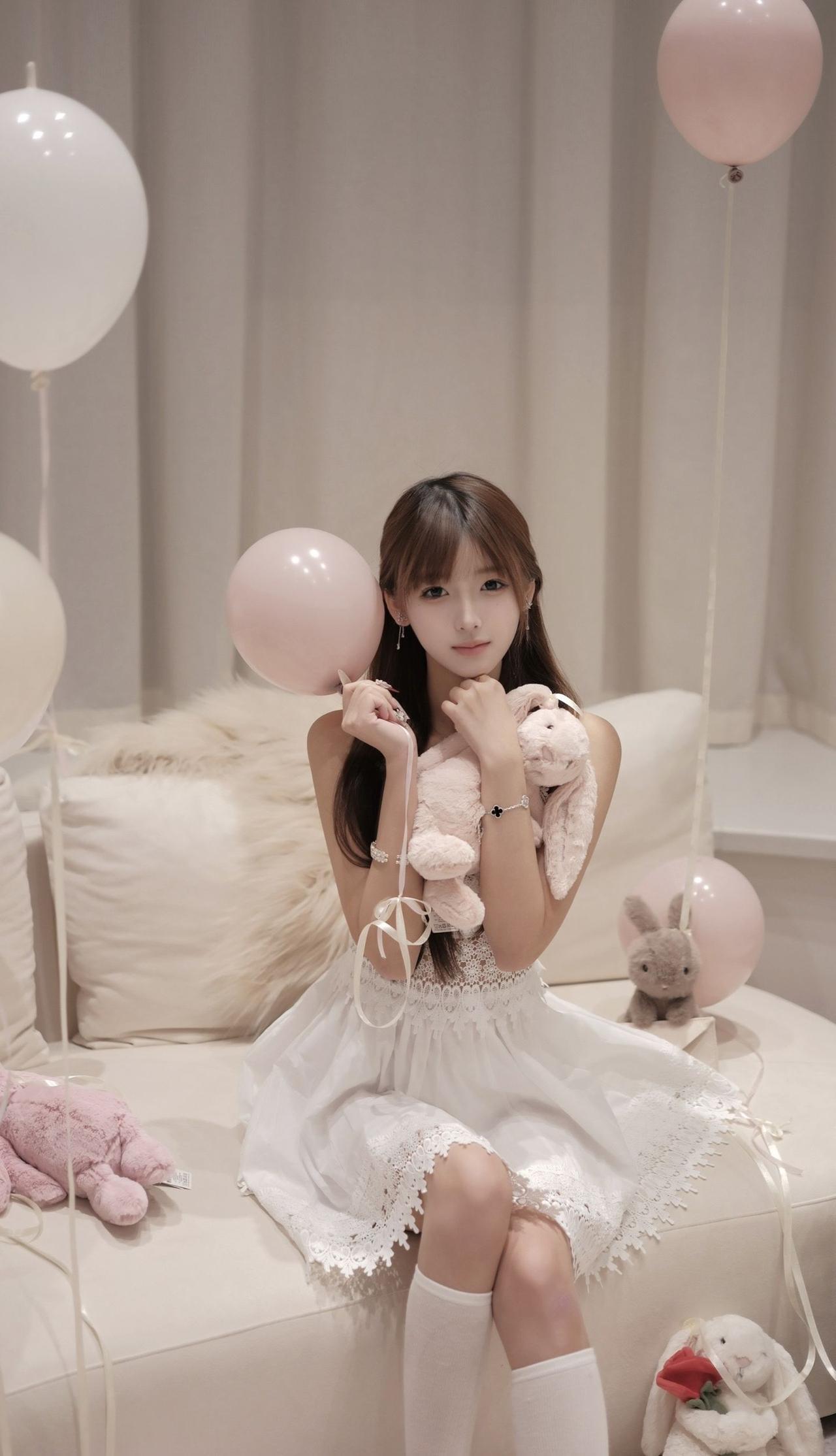 少女心满满，粉色气球与毛绒玩具的梦幻组合，甜美可爱！🎈🧸💖粉色气球花束 甜