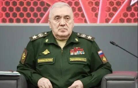 被捕的俄罗斯前国防部副部长察利科夫，被曝拥有大量高端房产与土地。
 
他在莫斯科