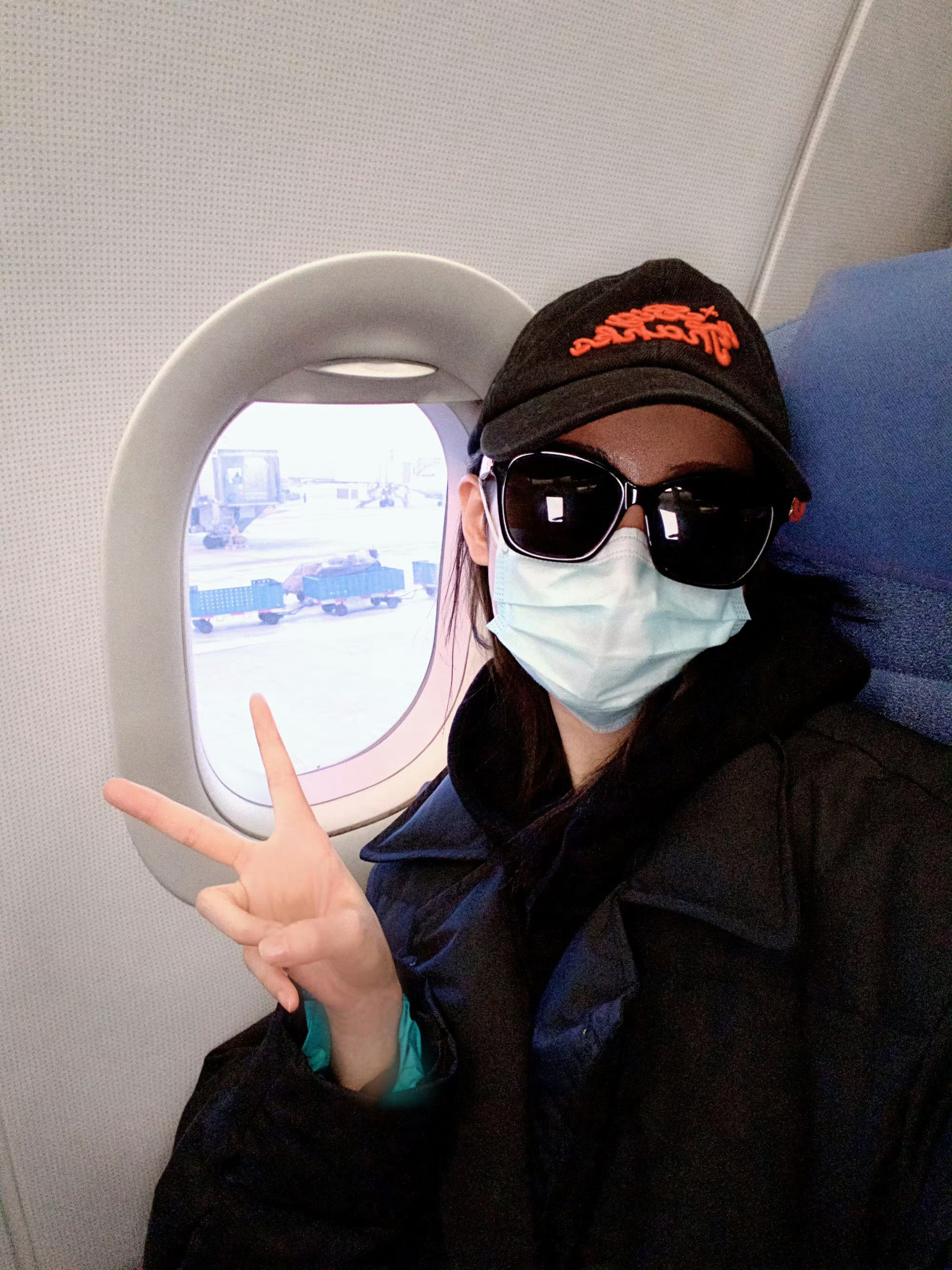 哇哇哇 张天爱杀青快乐 回家好好休息一下我们下个剧组见 