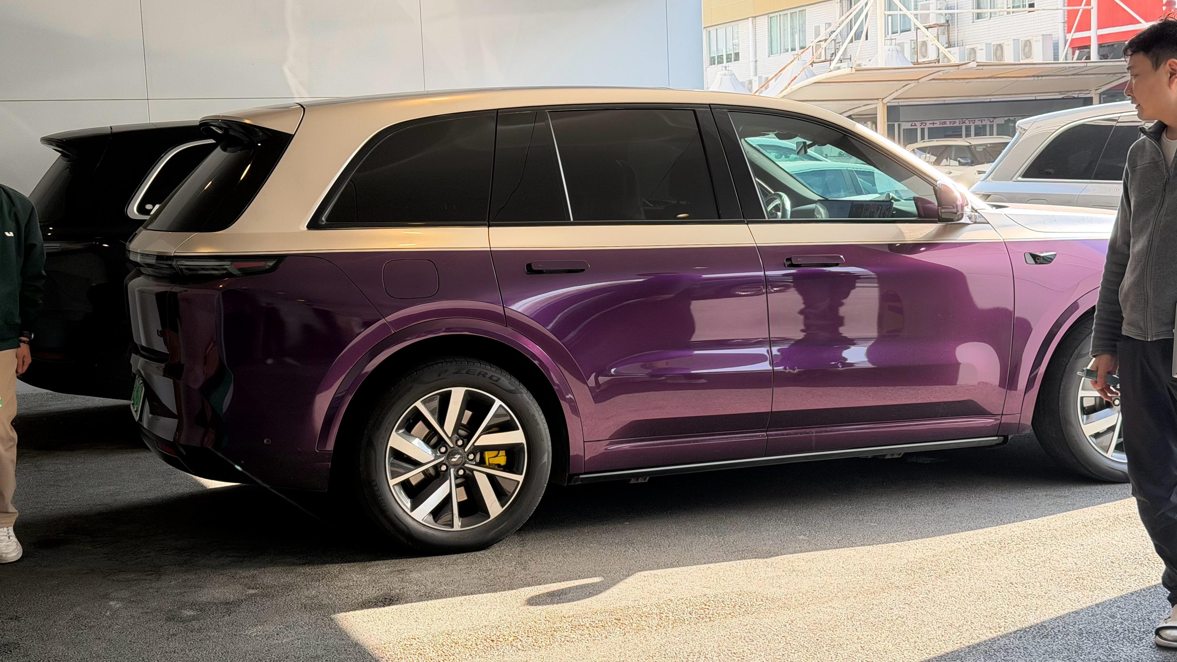 看到一台领先一代的 L 系 