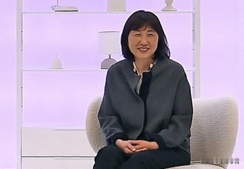 韩联社首尔12月24日电， 韩国现代汽车公司诞生首任女总经理。据现代汽车集团24