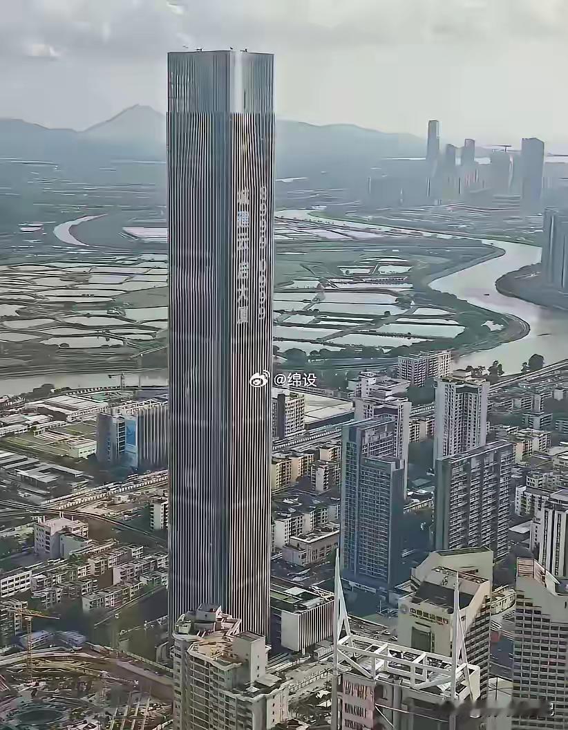 大家有谁知道这个是什么地方一条河吗？透露一下在南方。